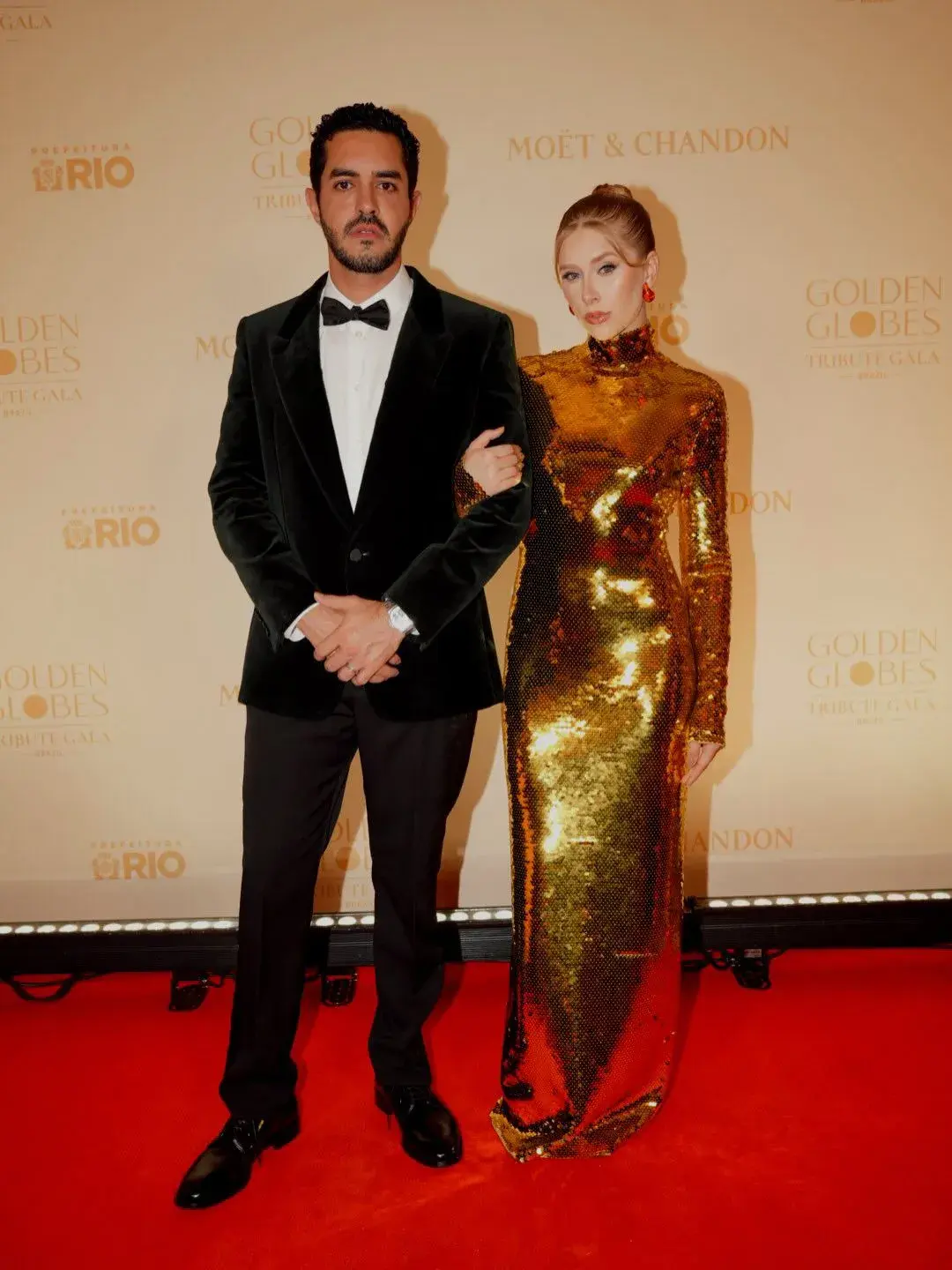 GOLDEN GLOBES GALA BRAZIL - CELA E JOAO BRASIO gallery 6