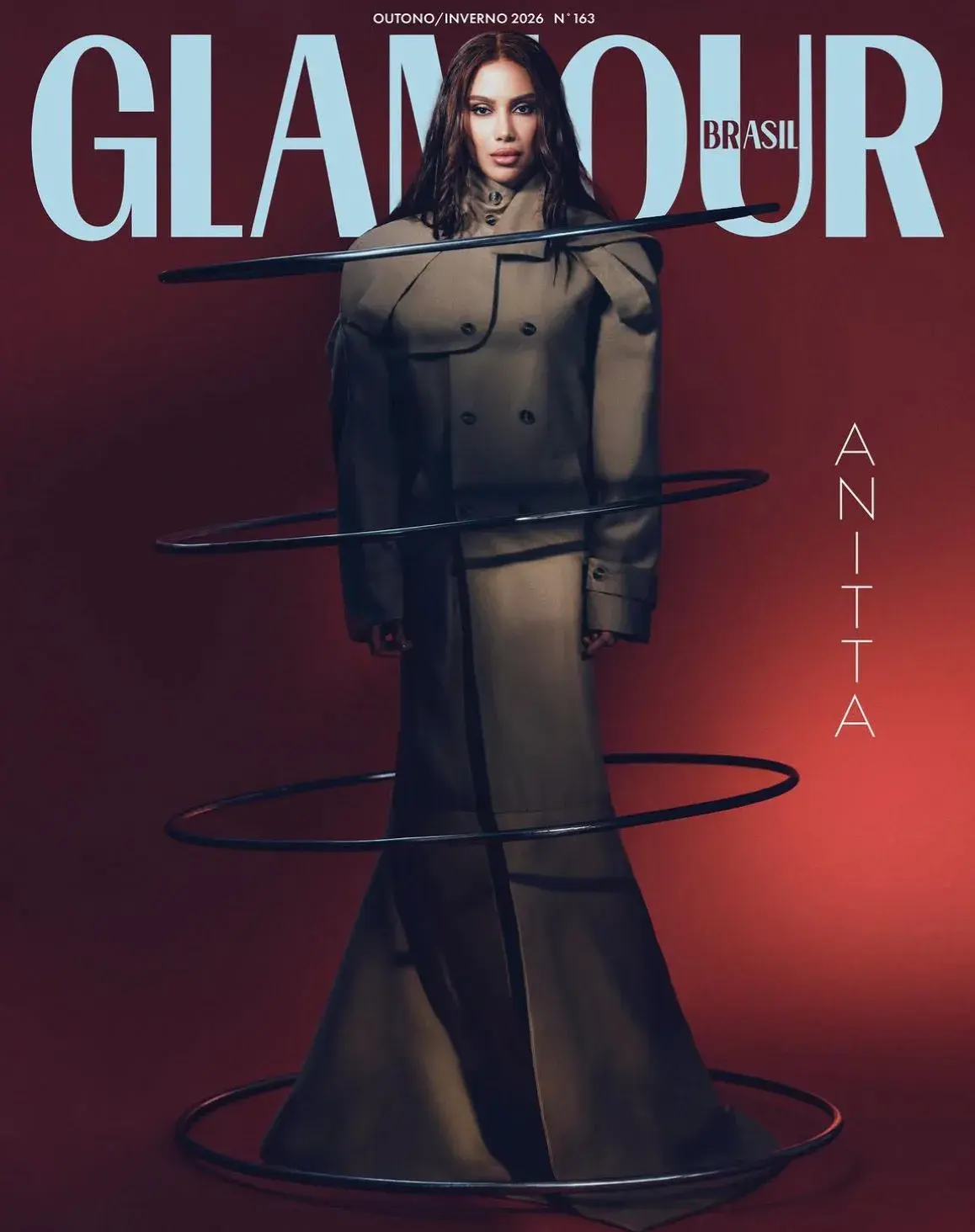 GLAMOUR - ANITTA COM BALENCIAGA POR PIERPAOLO E STEVEN PASSARO gallery 1