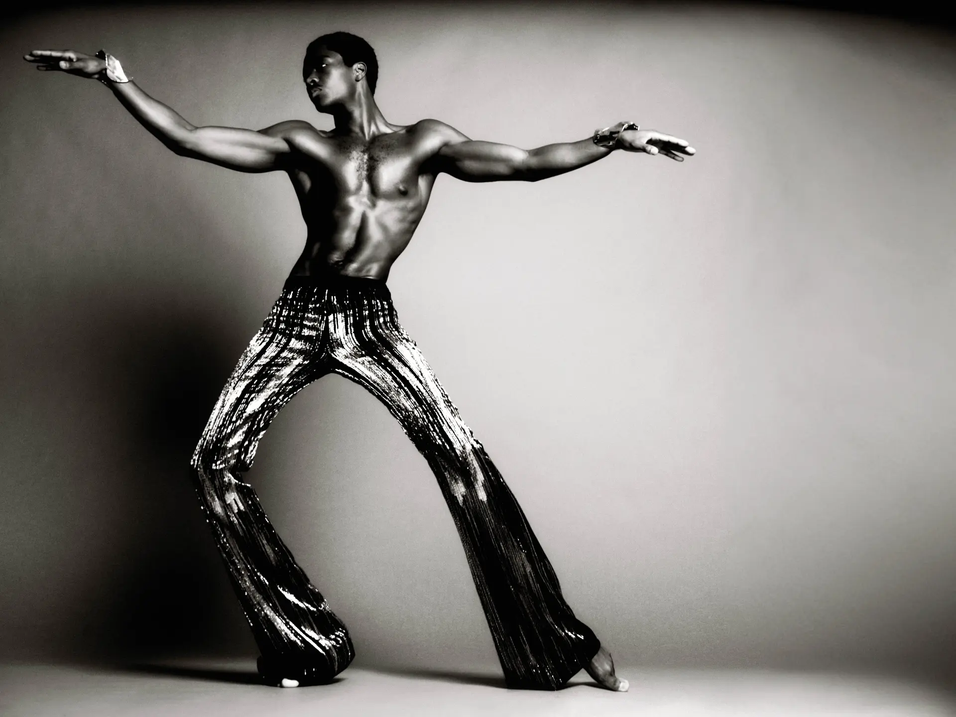 V MAGAZINE gallery 26