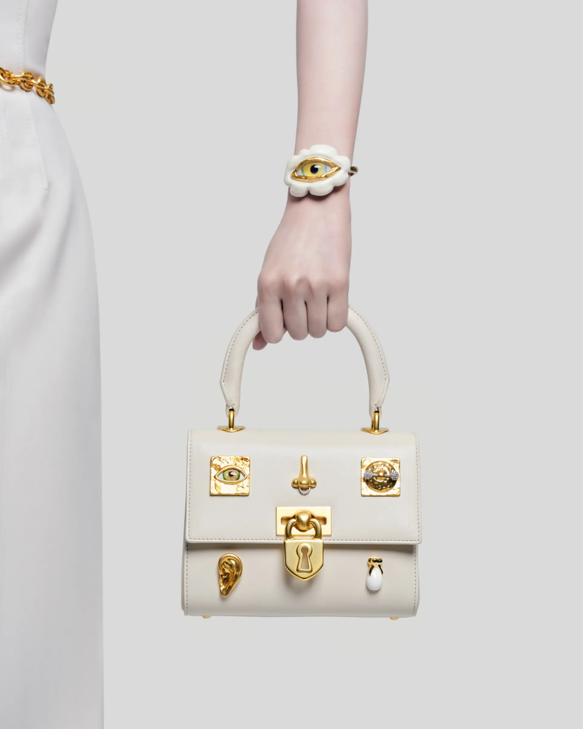 SCHIAPARELLI gallery 32
