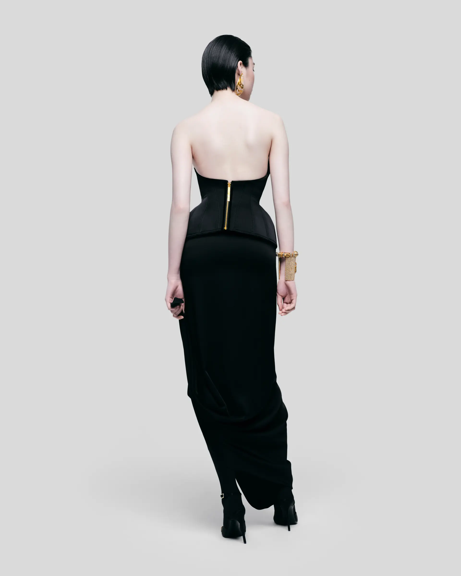 SCHIAPARELLI gallery 73