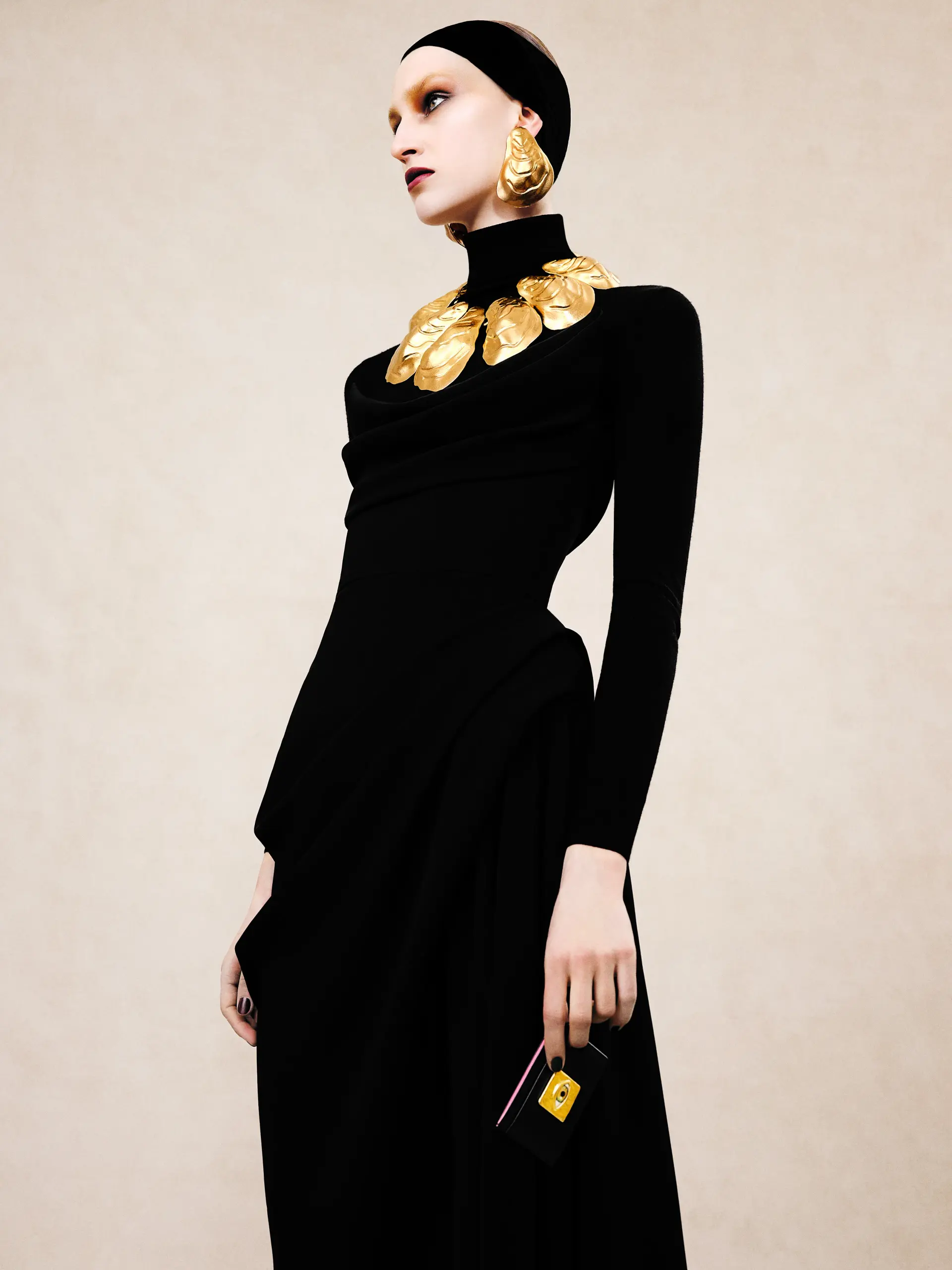 SCHIAPARELLI gallery 10