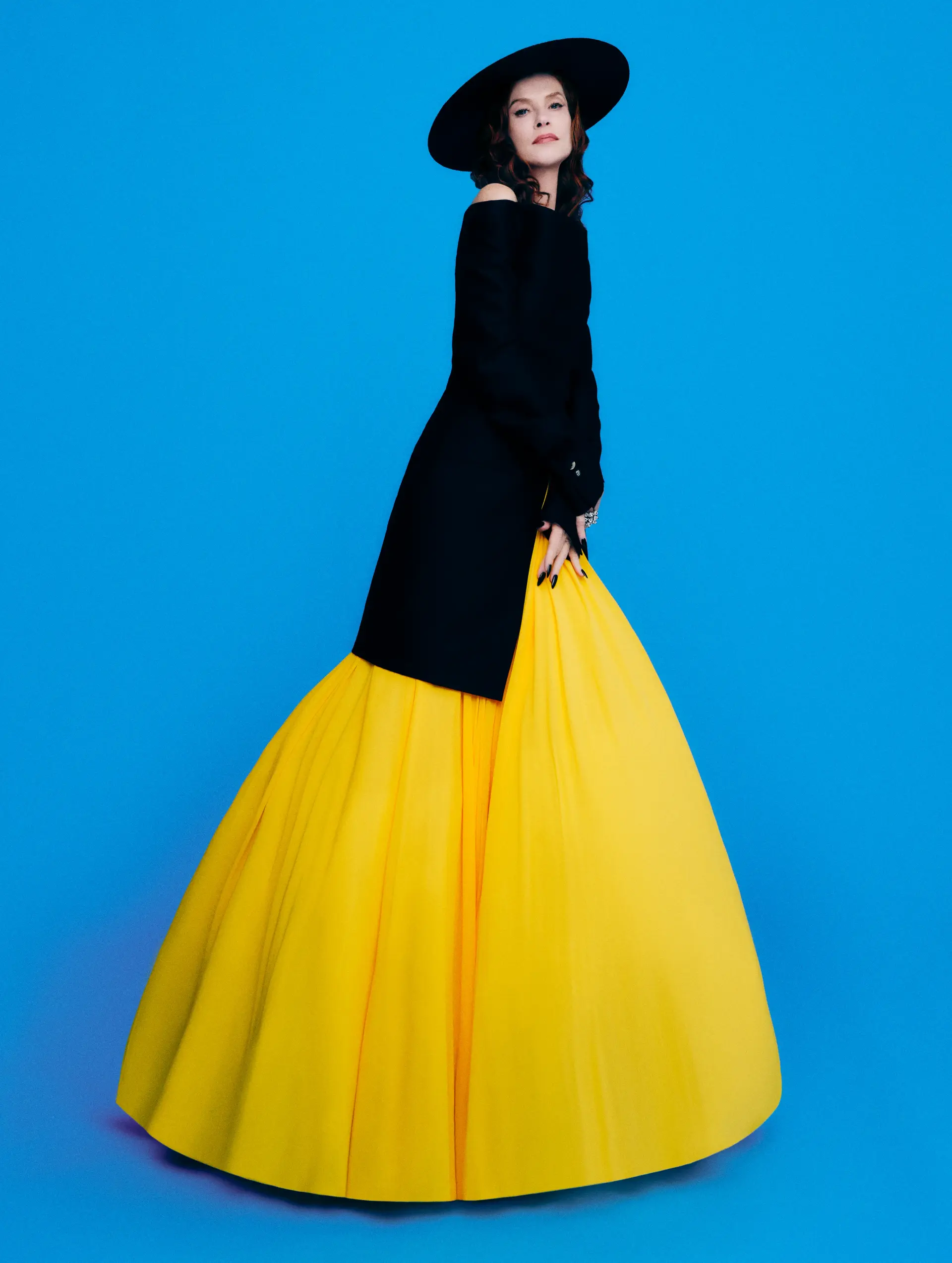 LOFFICIEL ITÁLIA gallery 0