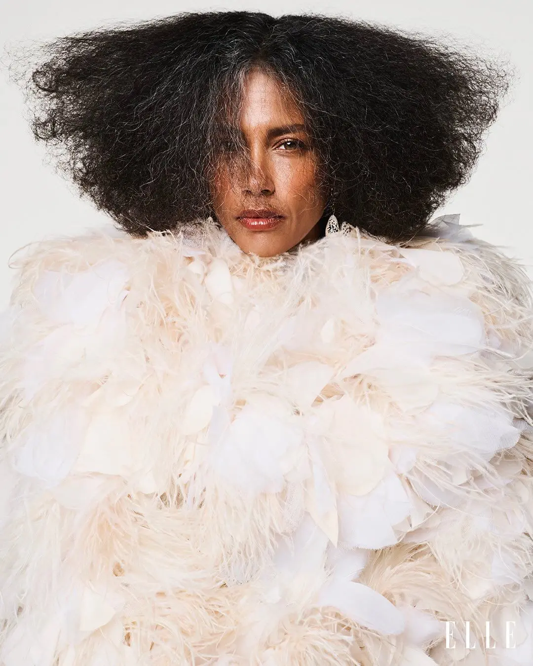 ELLE BRASIL - STEPHANIE CAVALLI  gallery 4