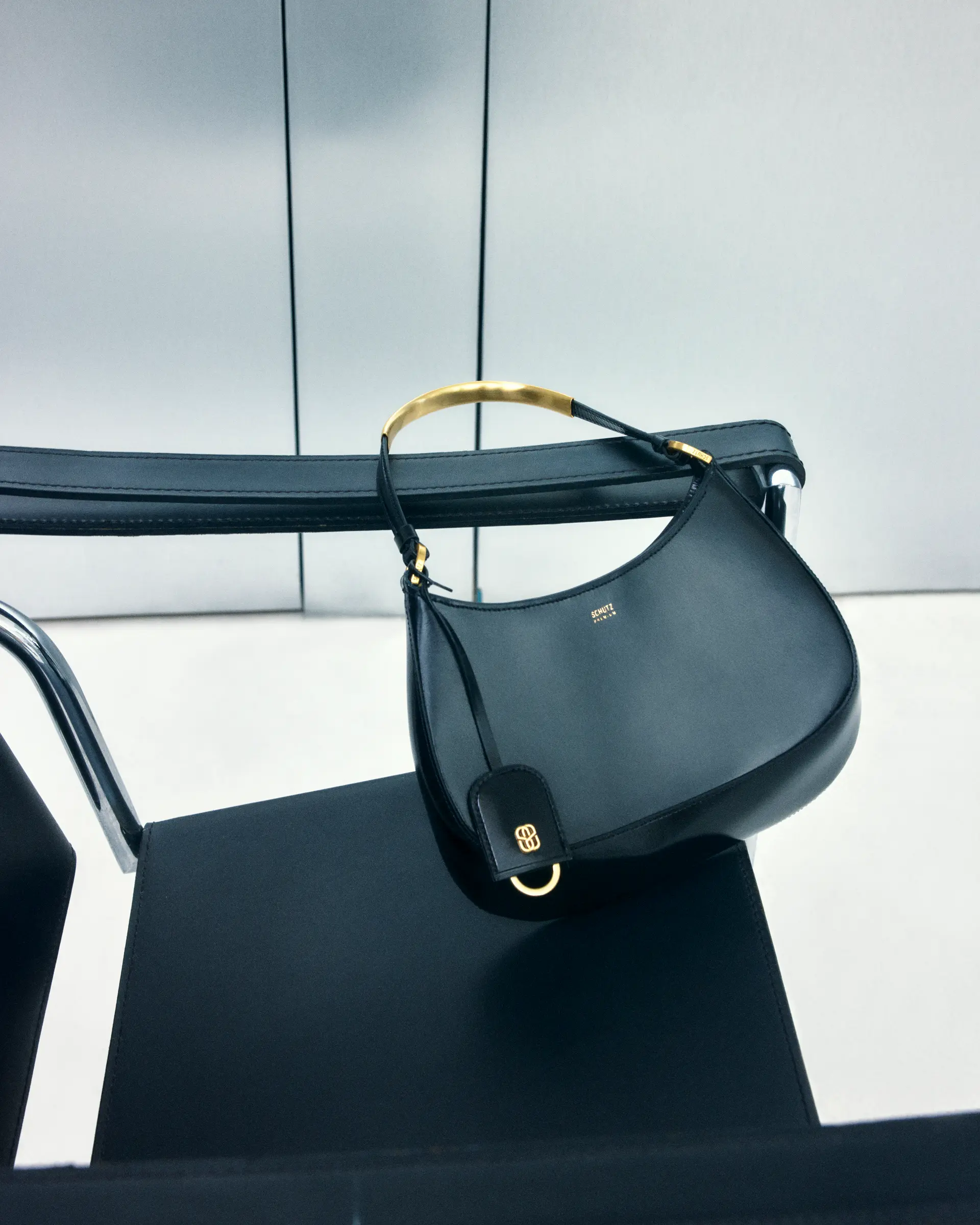 SCHUTZ  gallery 14