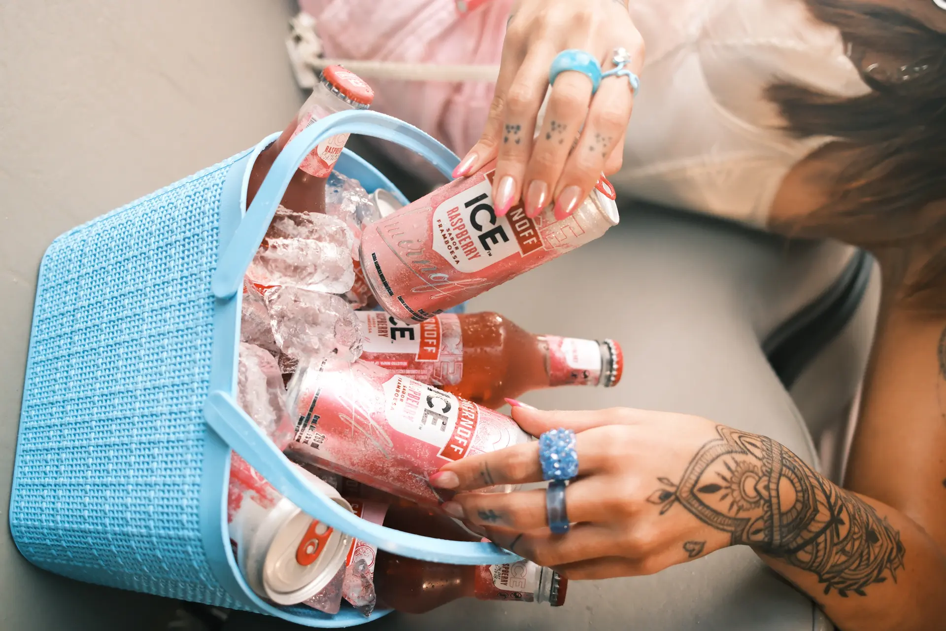SMIRNOFF  gallery 3